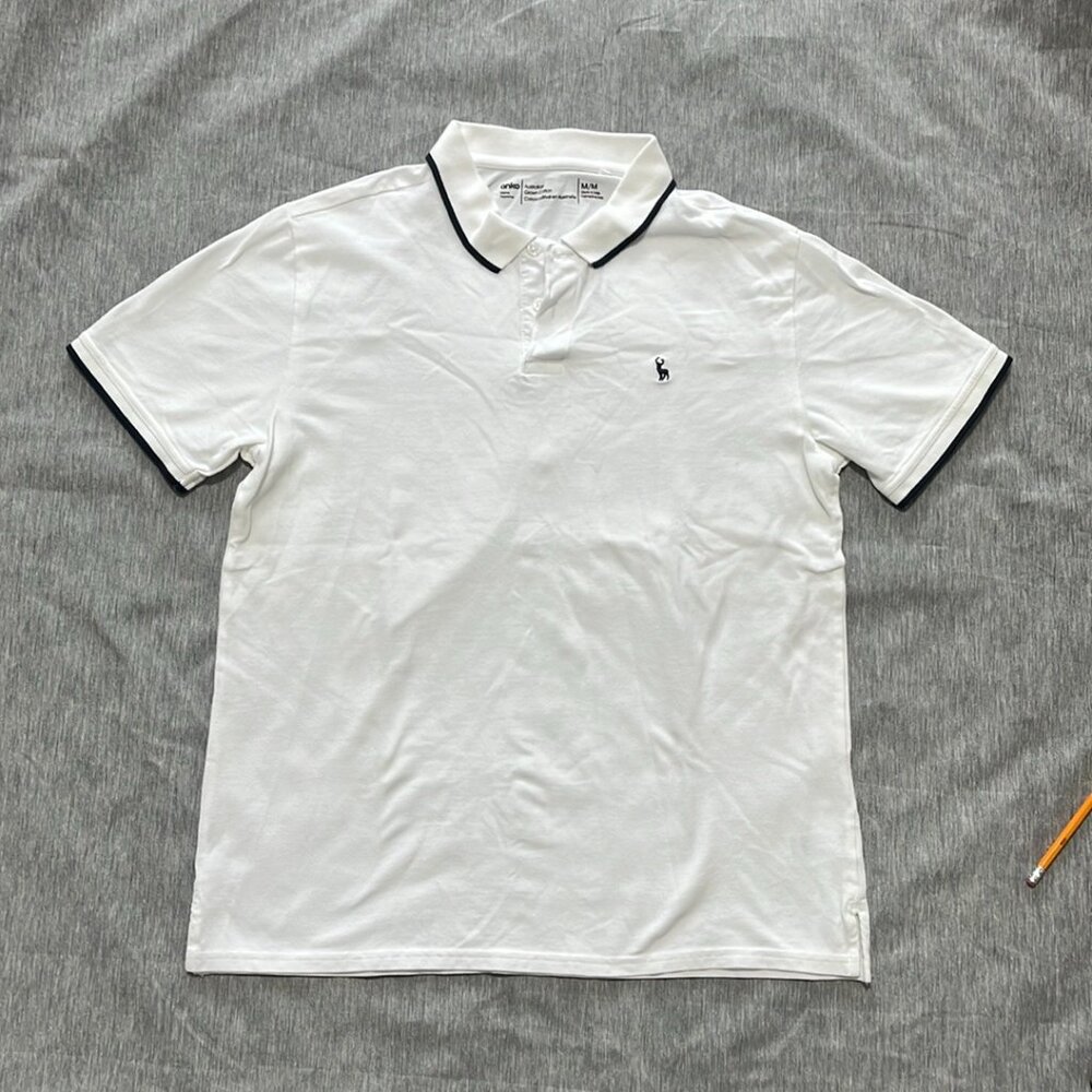 Anko Brand Mens White T Shirt Size M for golf or any sport activity